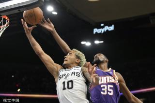 多次在国际 多次在国际