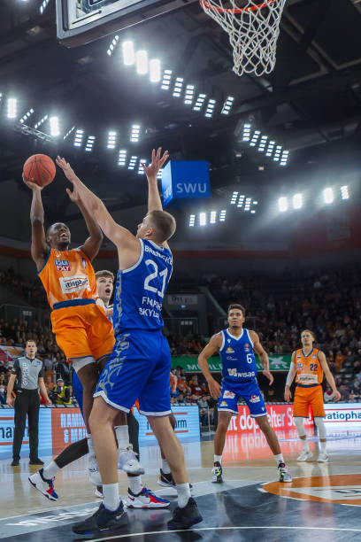 关系已经陷 关系已经陷