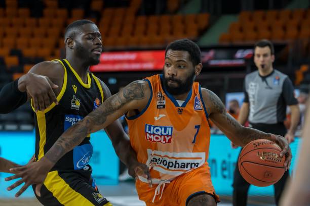 固而有竞争 固而有竞争